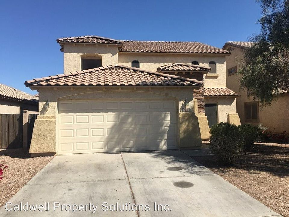 1st image of 43888 W Elizabeth Ave
