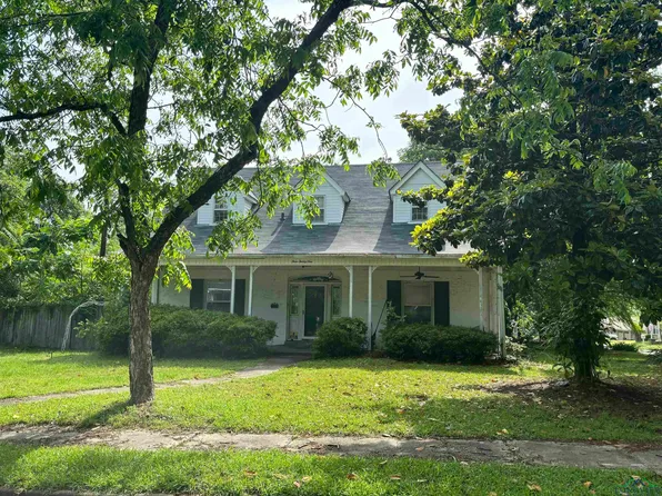 321 Polk St, Gilmer, TX 75644