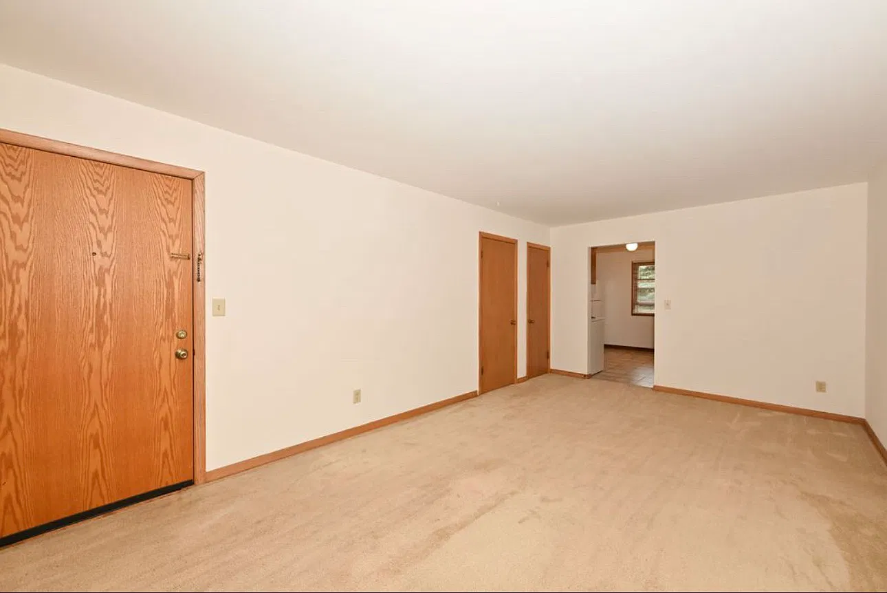 2 bed, 865 sqft, $1,150 — Photo 4