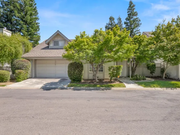 9146 N Stoneridge Ln, Fresno, CA 93720