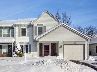 113 S Southport Rd, Mundelein, IL 60060