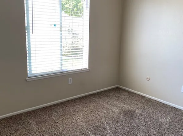 (undisclosed Address), Riverside, CA 92503