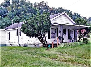 8560 Cemetery Rd, Catlettsburg, KY 41129