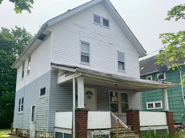 915 Peerless Ave, Akron, OH 44320