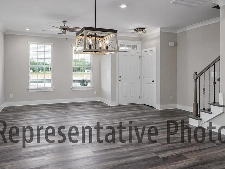 1752 Eastfall St #1 — Photo 4