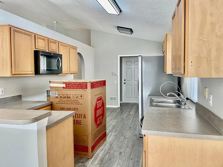 10727 Cherry Oak Cir — Photo 7