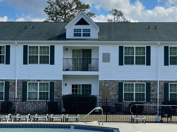 520 Little River Farm Boulevard #C202, Carthage, NC 28327