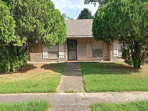 3572 Madeira Dr Photo 1