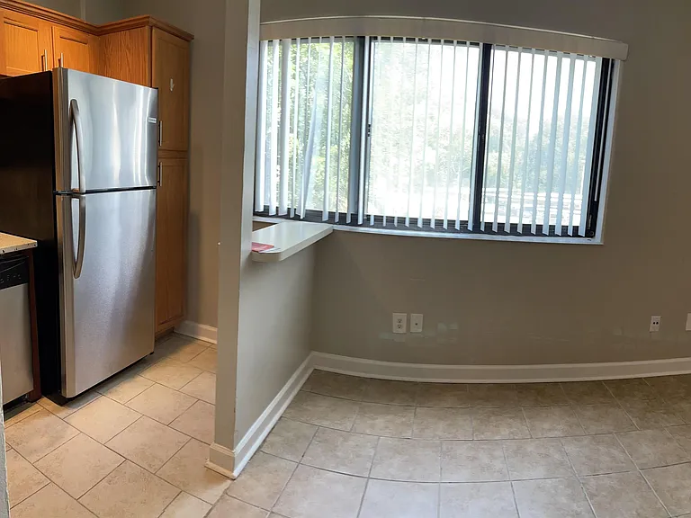 11550 Southfork Ave #212 — Photo 6
