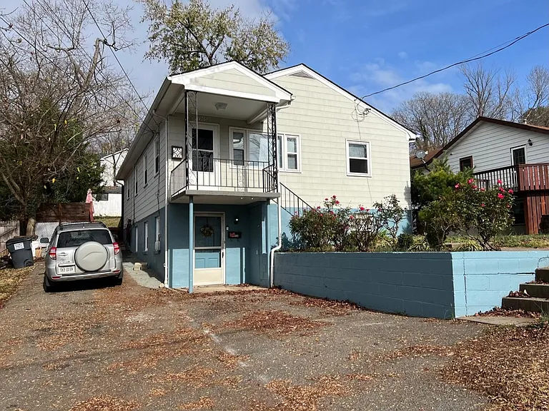 1005 Altavista Ave #B — Photo 17