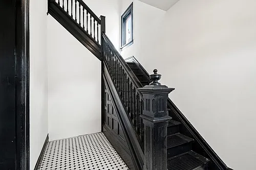 48 School St #2 Photo 1