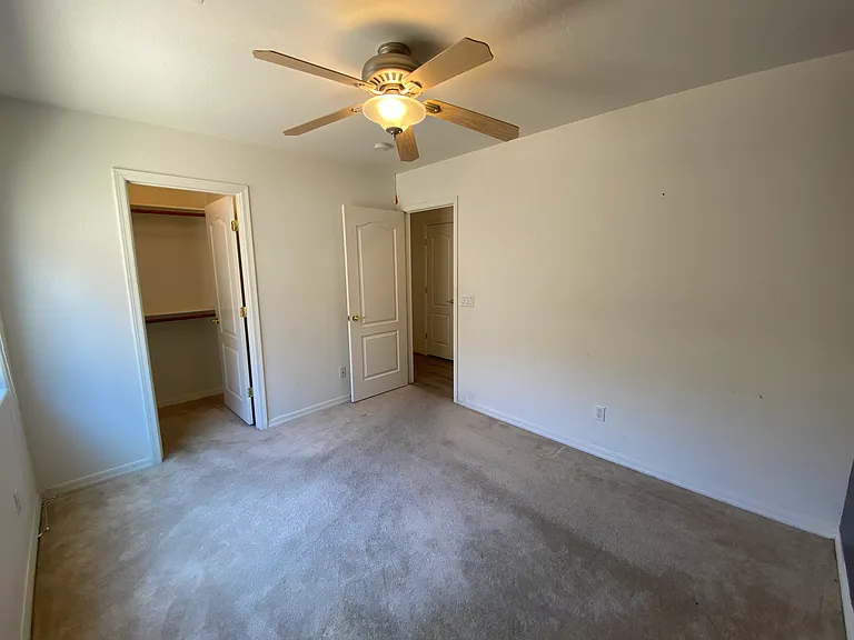 17424 W Rimrock St — Photo 11