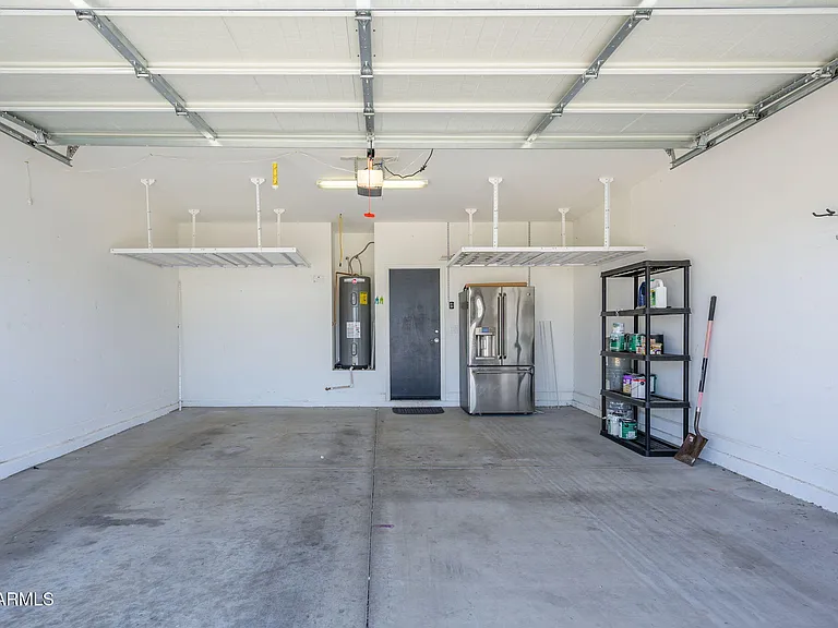 542 E Bamboo Ln — Photo 24