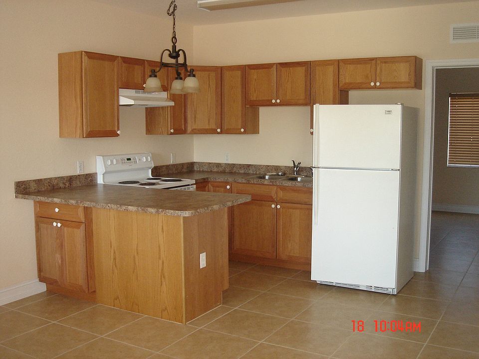 2nd image of 120 Wrenn St #2