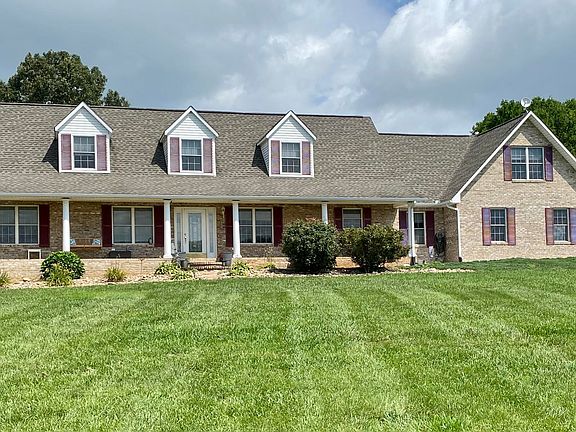 2nd image of 1054 San Martino Dr
