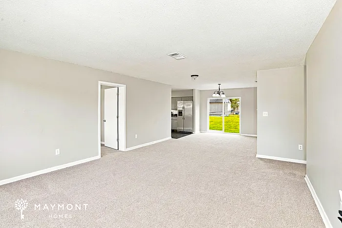 4 bed, 2.0 bath, 1504 sqft, $1,795 — Photo 3