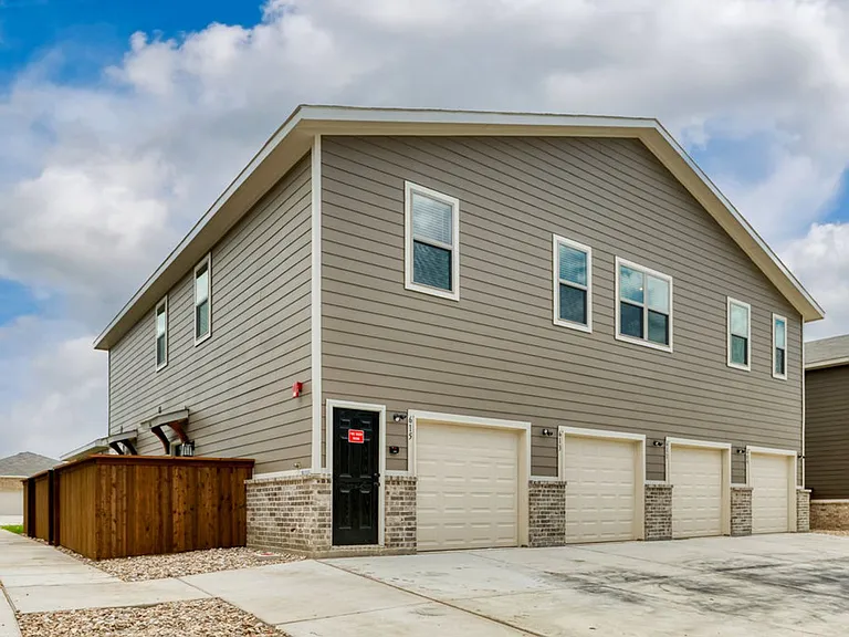 611 Harvest Moon Dr — Photo 20
