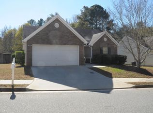14 Grier Ln, Newnan, GA 30263