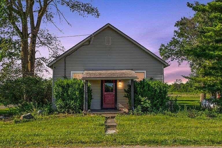 1st image of 9359 Harriott Rd