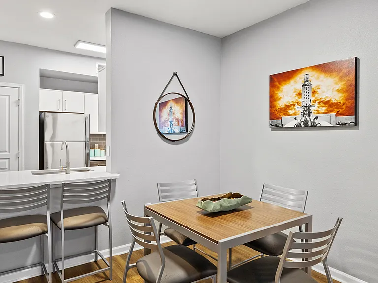 2707 Rio Grande St — Photo 13
