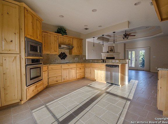 5th image of 1212 Bonnyview Dr