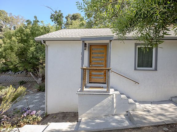 3rd image of 1868 N Avenue 56 Unit 1866