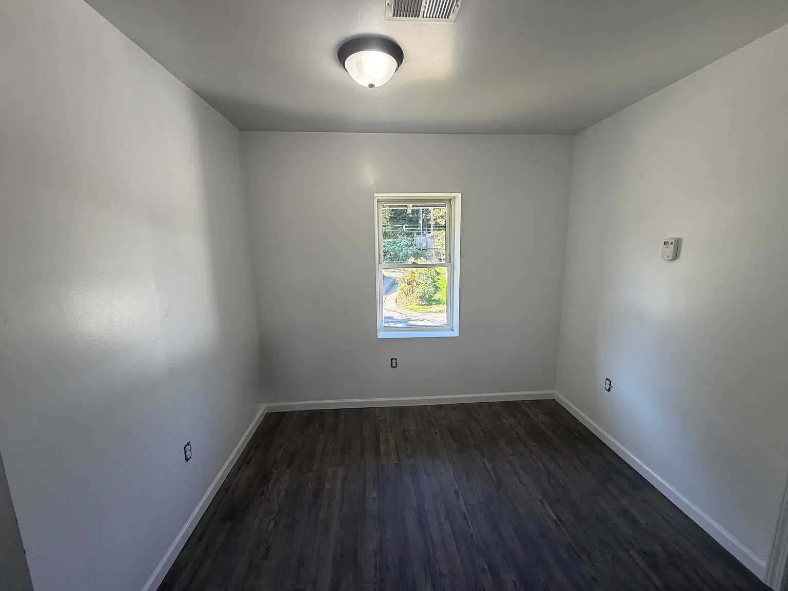 1 bed, $900 — Photo 4
