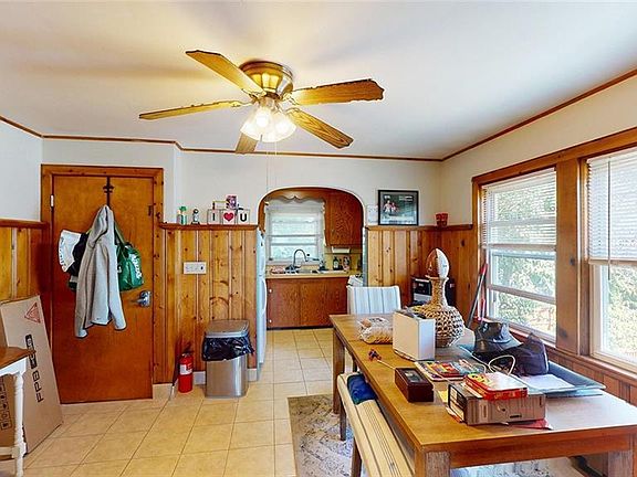 4th image of 23 Iona St