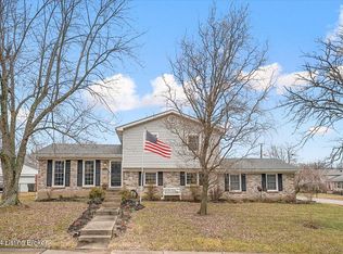 10113 Saint Rene Rd, Jeffersontown, KY 40299