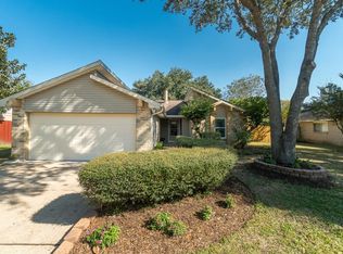526 Magnolia Bnd, League City, TX 77573