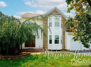 32 Woodruff Dr, Matawan, NJ 07747