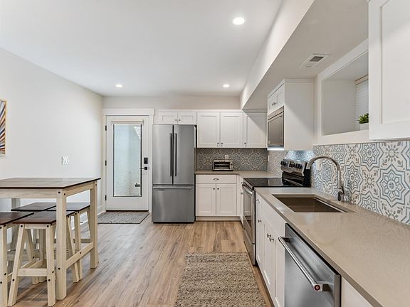 Spacious Kitchen