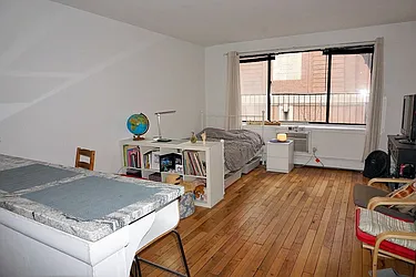 Rented by Level Group