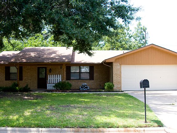 2nd image of 1344 Inglewood Dr