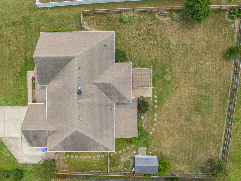 3212 Hearring Way — Photo 33