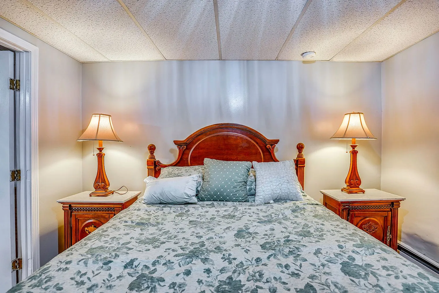 1 bed, 1.0 bath, 548 sqft, $2,715 — Photo 3