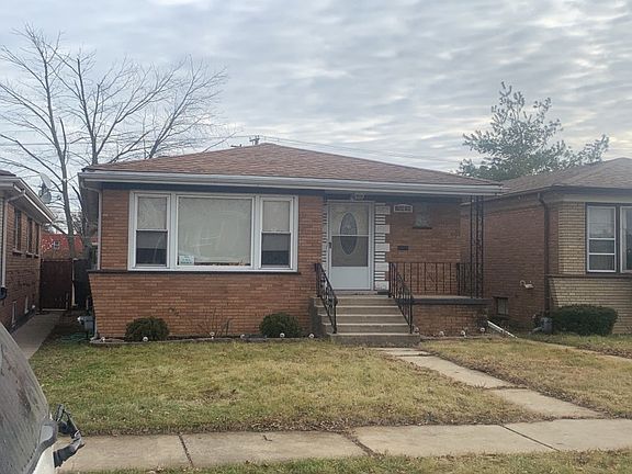 3rd image of 15919 Woodbridge Ave