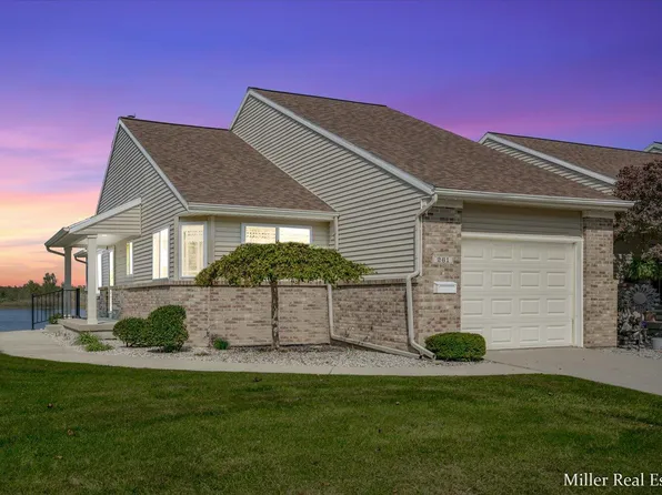 261 E North St, Hastings, MI 49058