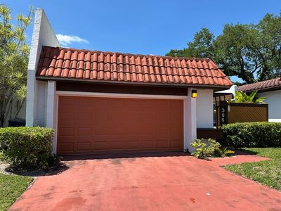 366 NE 195th St, Miami, FL, 33179