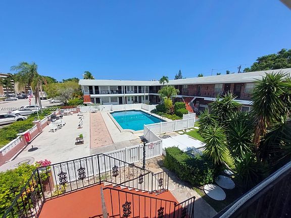 2nd image of 1100 Atlantic Shores Blvd APT 401