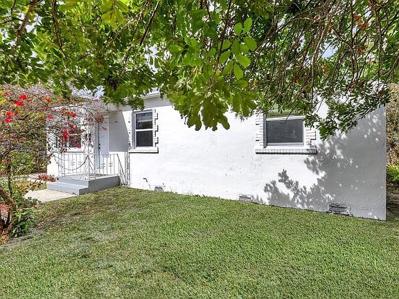 4th image of 247 Silver Beach Road