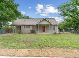 986 W Long St, Stephenville, TX 76401