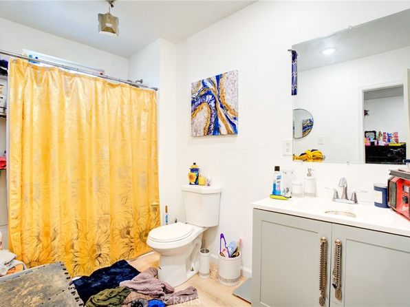 bakersfield-california-18888779 picture