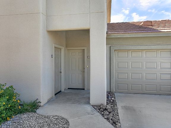 2nd image of 7401 W Arrowhead Clubhouse Dr Unit 2045