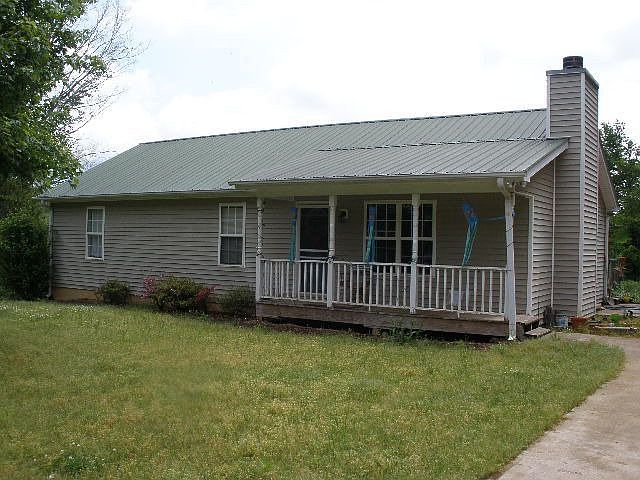 1st image of 292 Mountain Creek Dr