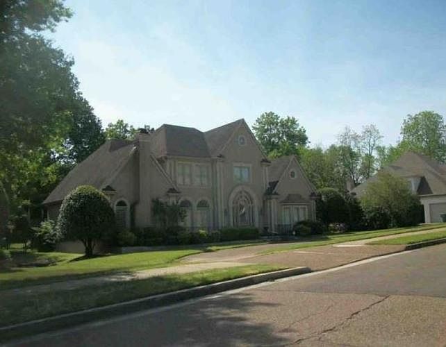 1st image of 2480 Lennox Dr