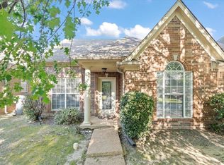 2392 Gardenbrook Dr, Memphis, TN 38134