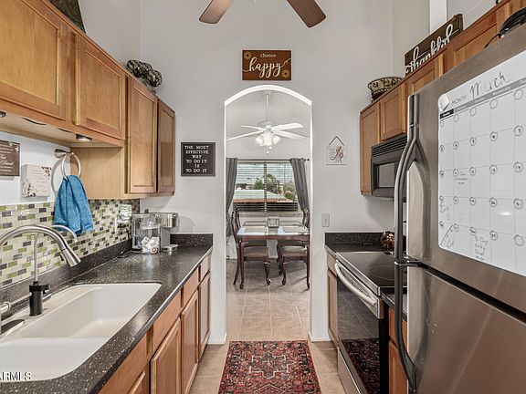4th image of 7550 N 12TH Street #250