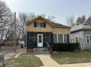 714 W Armstrong Ave, Peoria, IL 61606