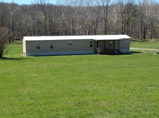 6223 Beech Creek Rd, Clifton, TN 38425